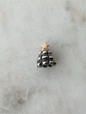 Pandora - Silver Christmas Tree with Gold Star Bead